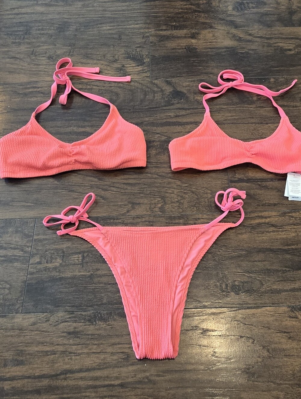 Bikini Set - Picture 2 of 8